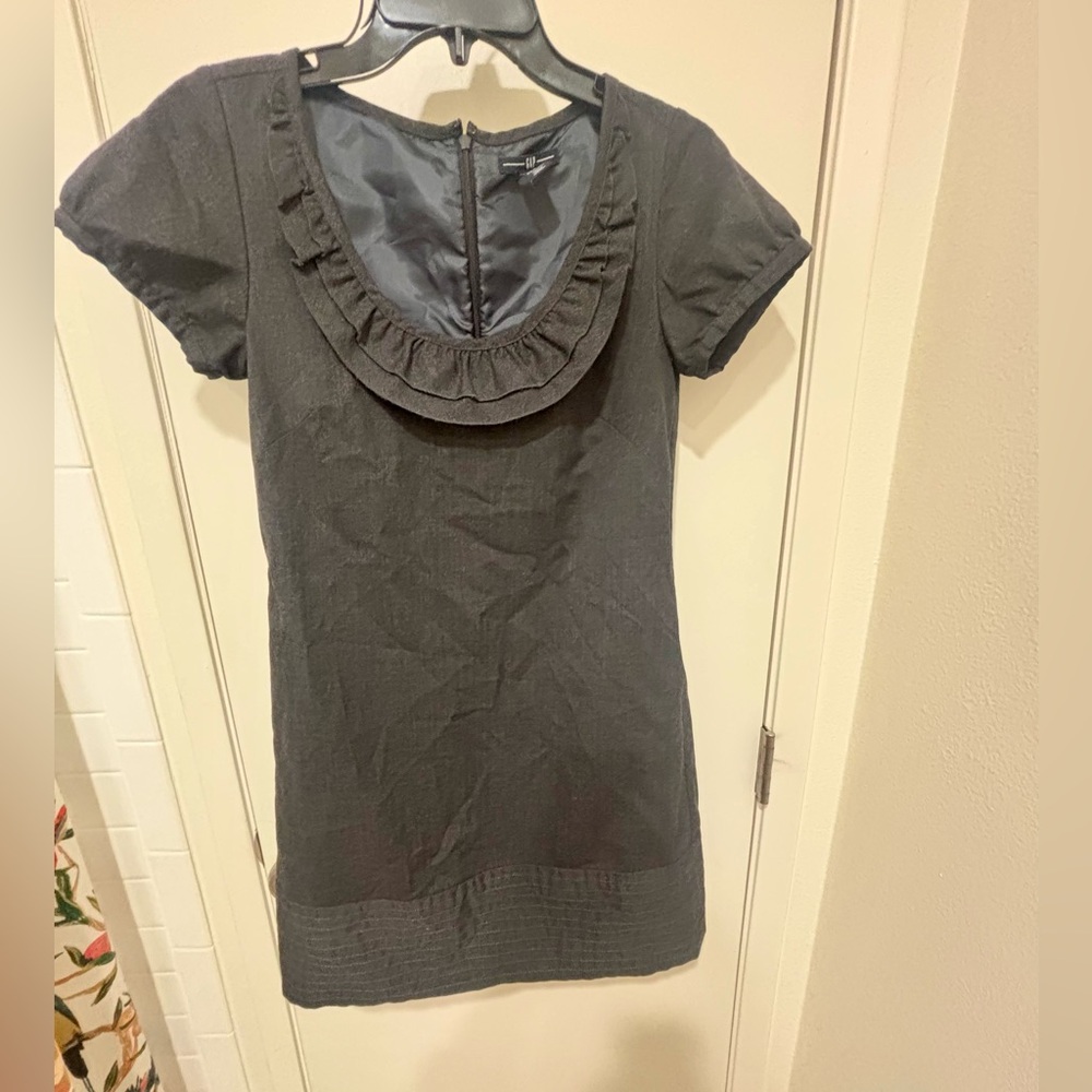 GAP Black Ruffled Women's Blouse Size 0